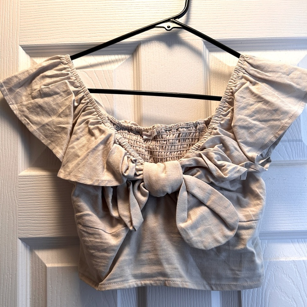 Tie crop top